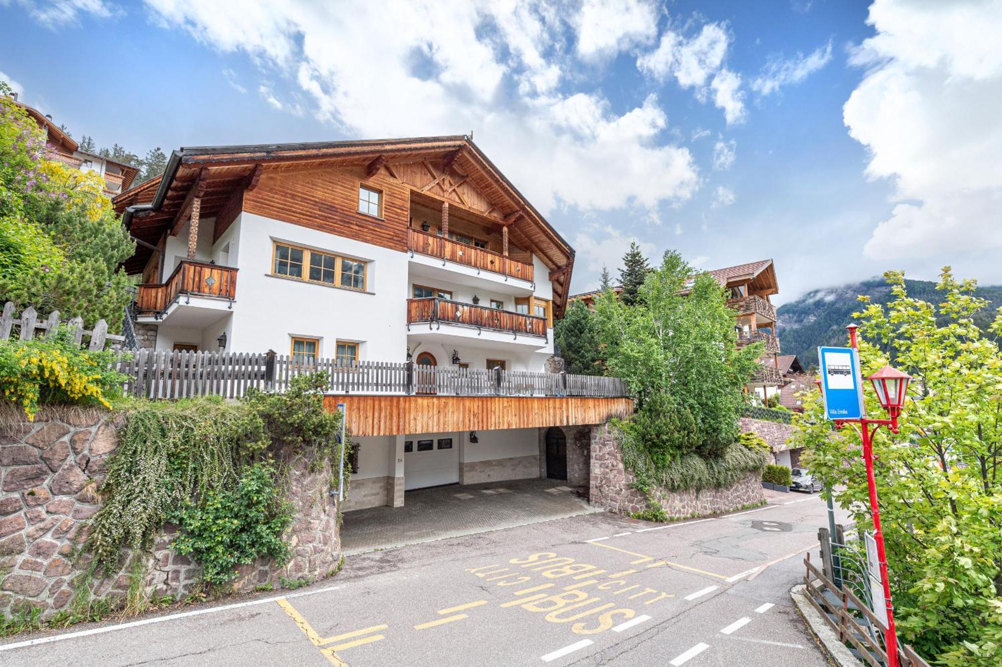 Panoramic Apartment 24 Ortisei Eksteriør bilde